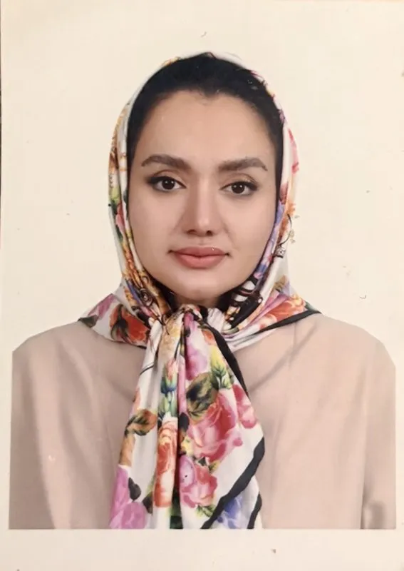 سعیده عصمتی
